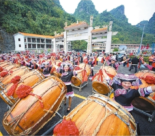 環(huán)廣西”第四賽段紅色領(lǐng)騎衫易主 樂透車隊韋倫斯登頂